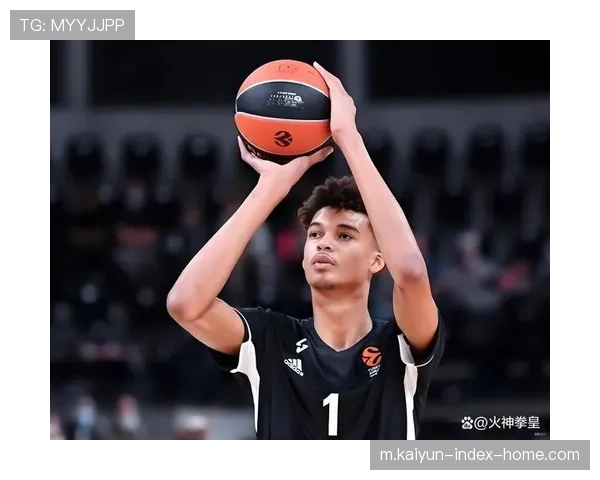 马刺文班亚马场均封盖超4次 防守统治力支撑效率排名 马刺文班亚马场均封盖超4次 防守统治力支撑效率排名